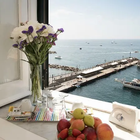 卢卡之家海景旅馆