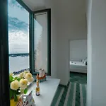 Dimore De Luca- Sea View Gasthof 4*