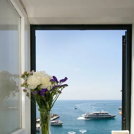 Dimore De Luca- Sea View Πανσιόν 4*