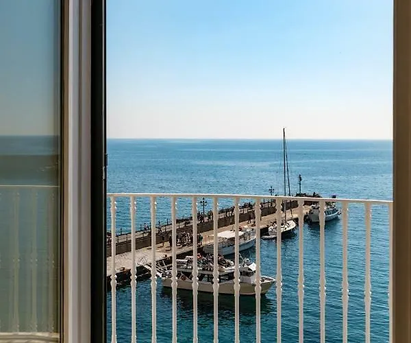 بيت ضيافة Dimore De Luca- Sea View أمالفي