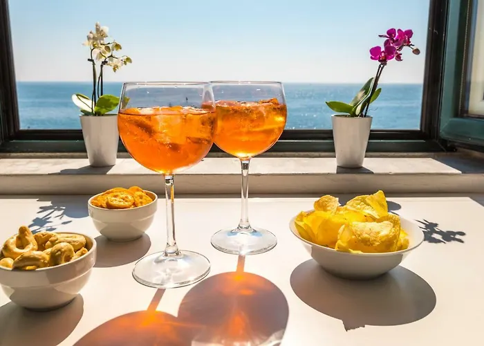 بيت ضيافة Dimore De Luca- Sea View 4*