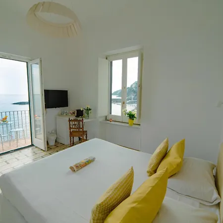 Guest house Dimore De Luca- Sea View Amalfi