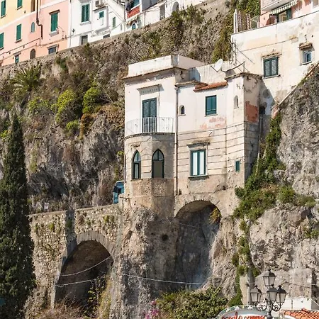 Dimore De Luca- Sea View Guest house 4*